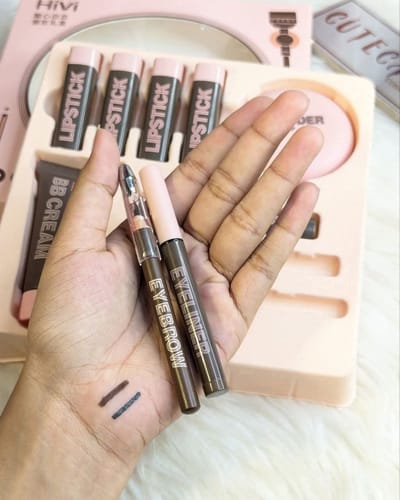 HiVi Premium Makeup Combo Set - Image 4