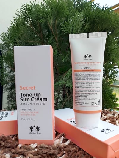 Tone - Up Sun Cream