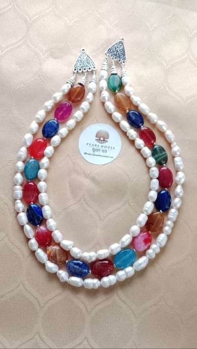 Exclusive Pearl & Stone combination neckpiece