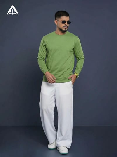 ACENTRIC'S Round-Neck Pullover Sweatshirt - Image 1