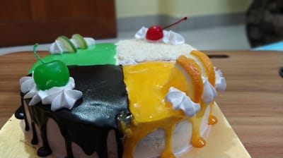 Rainbow Theme Cake-1 Pound