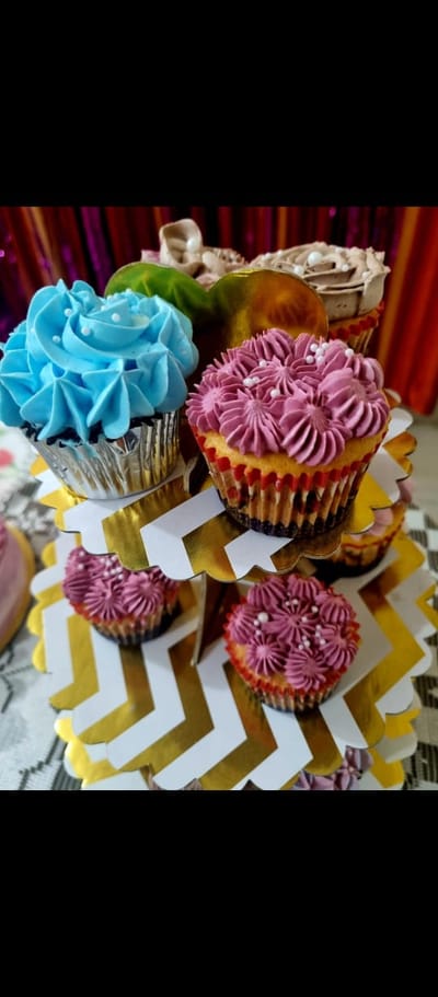 Cup Cake- 8 pcs