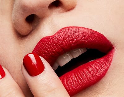 Macximal silky matte from set- Ruby woo (without packet) - Image 3