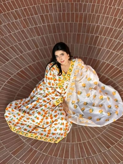 আনারকলি গাউন থ্রি-পিস সেটা - Image 4