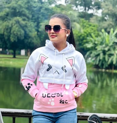 Premium Ladies winter Hoodie - Image 2