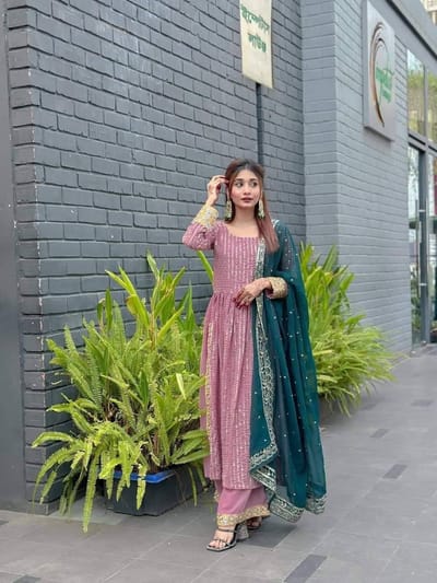 নায়রা কার্ট থ্রি পিস - Image 1