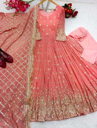 ইন্ডিয়ান গুজরাটি গাউন - Image 3