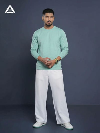 ACENTRIC'S Round-Neck Pullover Sweatshirt - Image 1