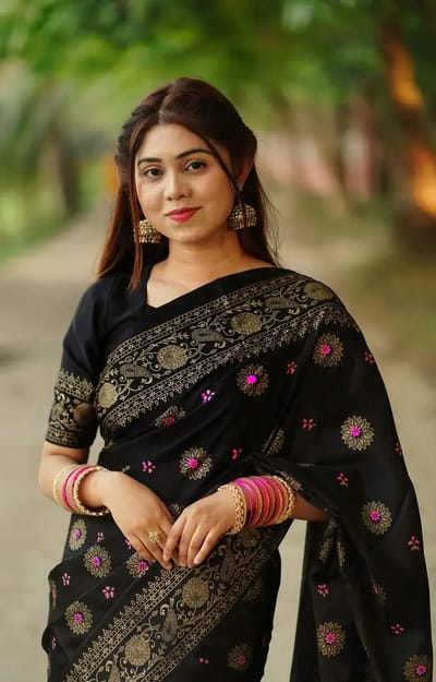 Japani Silk Skin Print Sharee with Blouse Piece