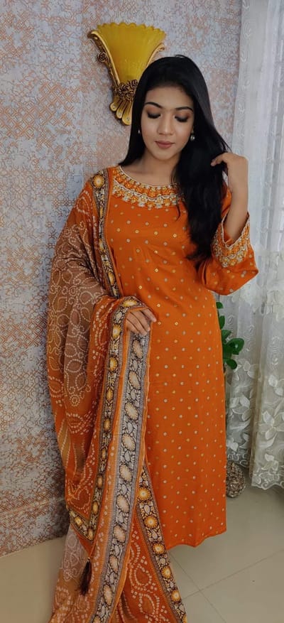 Kamij lilan emborder kaj + skin pint