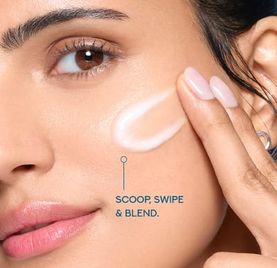 POND'S Super Light Gel Oil-Free Moisturize with Hyaluronic Acid & Vitamin E 48HR Hydration - Image 3