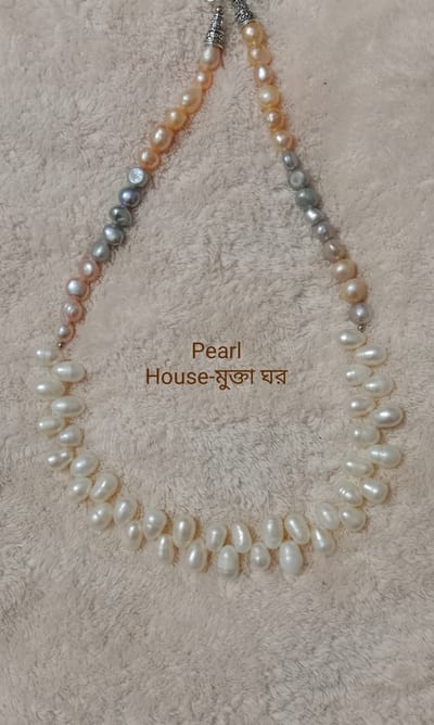Exclusive Pearl One Layer Necklace