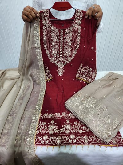 Luxury Party Dress - Image 2