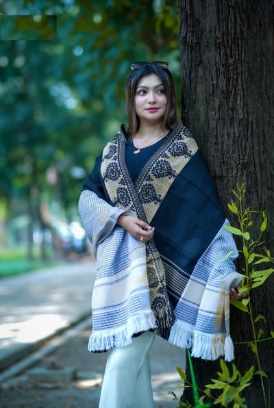 টাঙ্গাইলের ঐতিহ্যবাহী উলের শাল/চাদর কালেকশন - Image 4