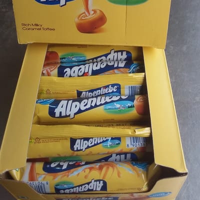 Alpenliebe Gold, Caramel Candy Stick Pack Caramel Candy Sticks (24 x 36 g) - Image 4