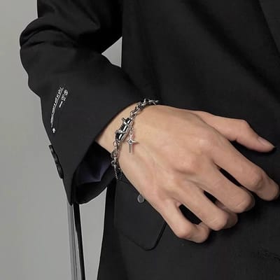 black gem star bracelet - Image 2