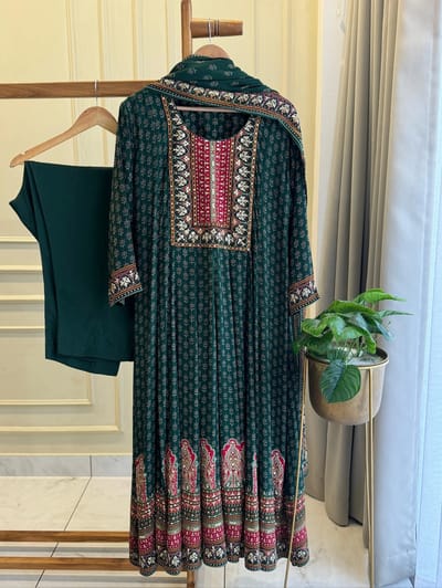 Printed Gown Set
