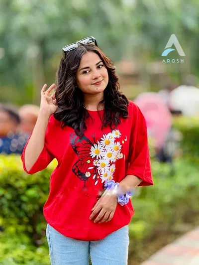 Ladies T-shirt (Butterfly Red)