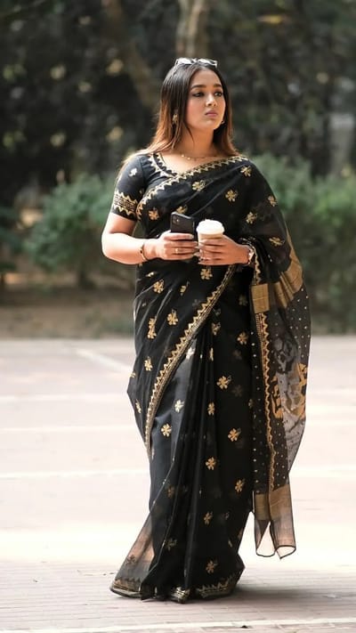 Afsan Print Sharee with Blouse Piece - Image 1