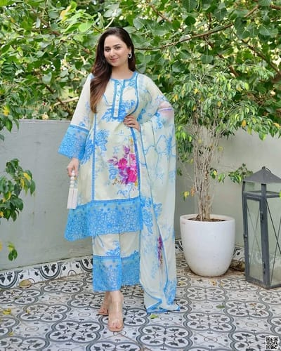 pure cotton with screen print and embroidery les work readymade 3 pics gown