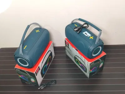 ET-312 Portable Wireless Speaker with RGB Light - Image 4