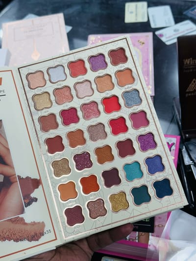 SHEGLAM Beauty Book – Premium All-in-One Makeup Kit - Image 2