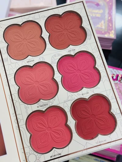 SHEGLAM Beauty Book – Premium All-in-One Makeup Kit - Image 6