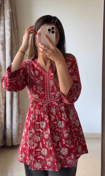 Myntra Short Tops Marron