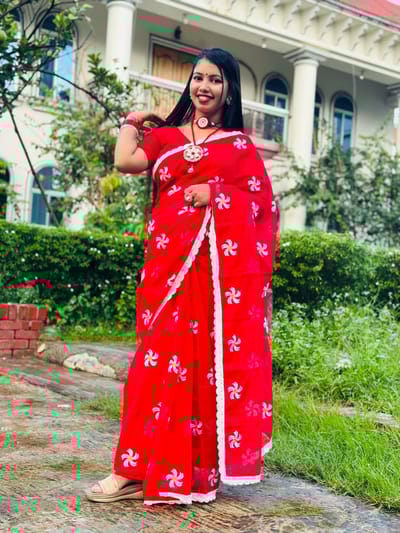 প্রিমিয়াম ধুপিয়ান সিল্ক শাড়ি - Image 2