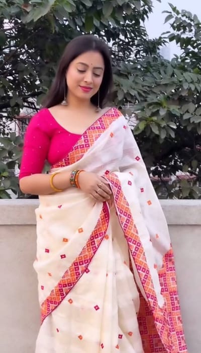 প্রিমিয়াম রেশম সিল্ক শাড়ি - Image 2