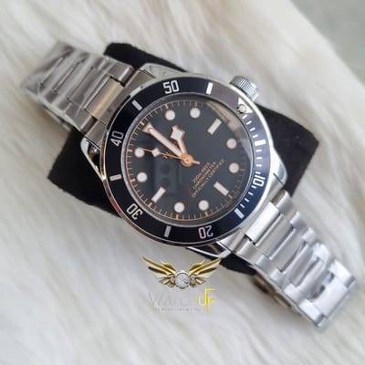 Tudor || Black Dial