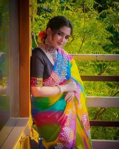 রংধনু আফসান প্রিন্টের হাফ সিল্ক শাড়ি - Image 3