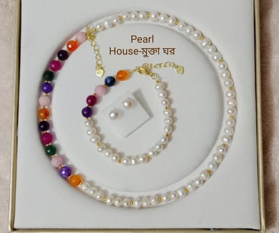 Exclusive Pearl Necklace Set
