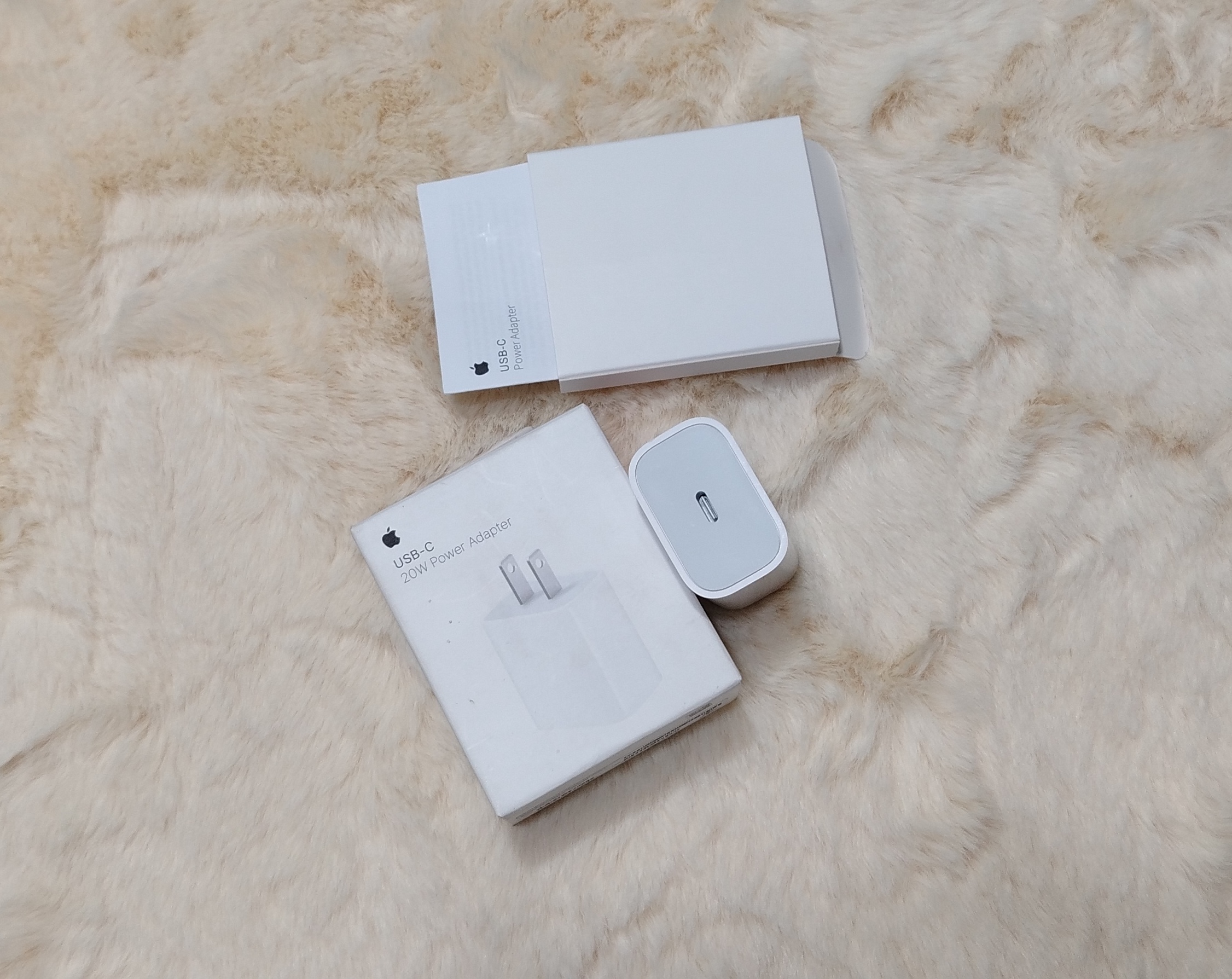 Apple USB-C 20W Power Adapter - Image 3