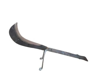 High Quality iron Boti /Da/Daw kitchen Utensils - 1-1.2 kg - Image 1