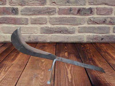 High Quality iron Boti /Da/Daw kitchen Utensils - 1-1.2 kg - Image 2