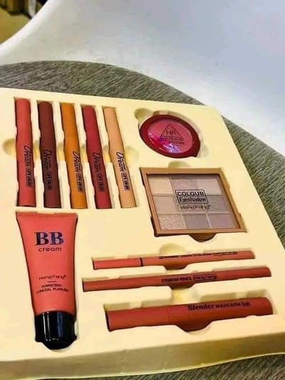 hang fang makeup gift box - Image 2