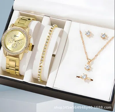 Watch for Women Geneva Fake Three-Eye Watch, Fashi