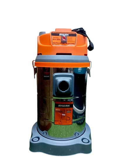 35L Shark Vacuum Cleaner