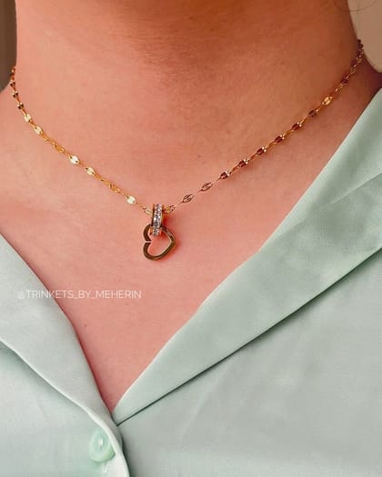 Love circle tangled pendant