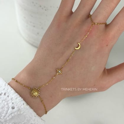Luna Hand Chain