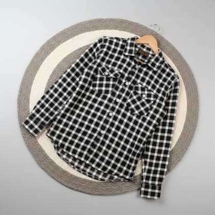 Flannel fabric double pocket shirt