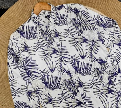 Trendy floral print shirt