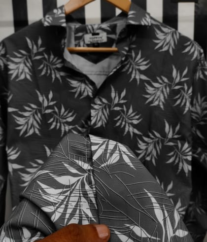 Trendy floral print shirt