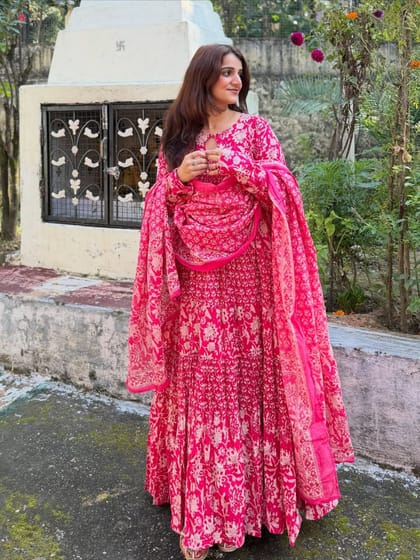 Pink Floral Printed Anarkali kurta set