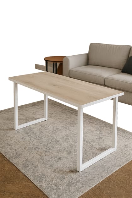 Minimalistic Computer Table