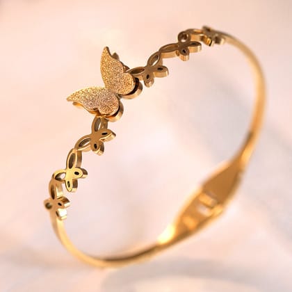 Butterfly cuff