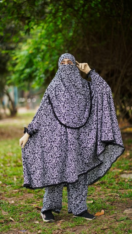 ব্লাক সাদার কম্বিনেশন খিমার প্লাজু সেট