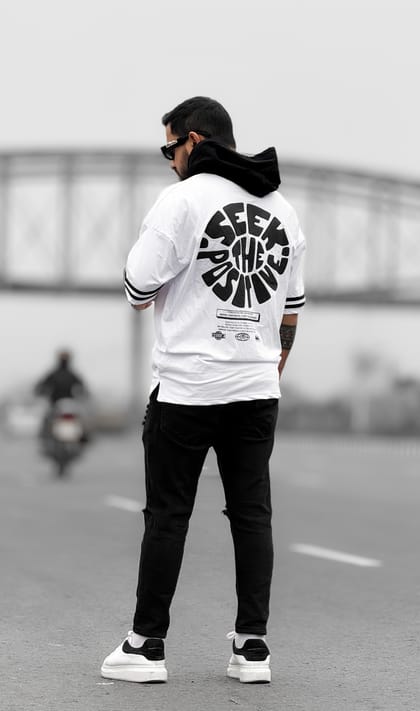 WE Hoodie T Shirt White