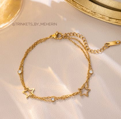 Double layer stars with stones